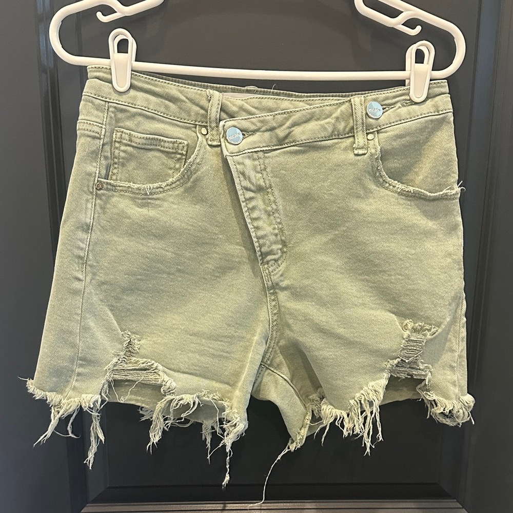 Frayed Hem Green Denim Shorts